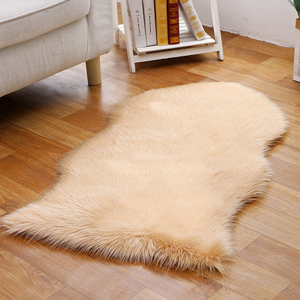 Irregular Faux Fur Rugs Super Soft Fluffy Faux Sheepskin Rugs Deerskin Pile Non-Slip Backing Shaggy Rug Pads