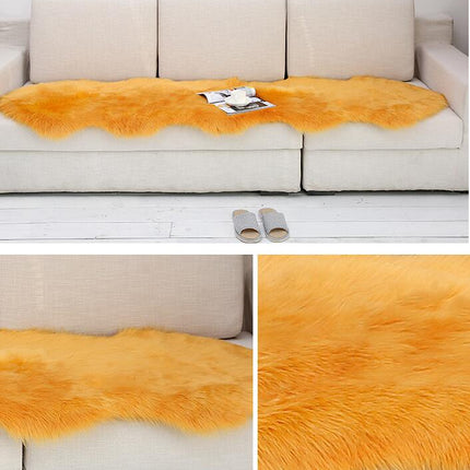 Irregular Faux Fur Rugs Super Soft Fluffy Faux Sheepskin Rugs Deerskin Pile Non-Slip Backing Shaggy Rug Pads