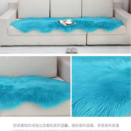 Irregular Faux Fur Rugs Super Soft Fluffy Faux Sheepskin Rugs Deerskin Pile Non-Slip Backing Shaggy Rug Pads