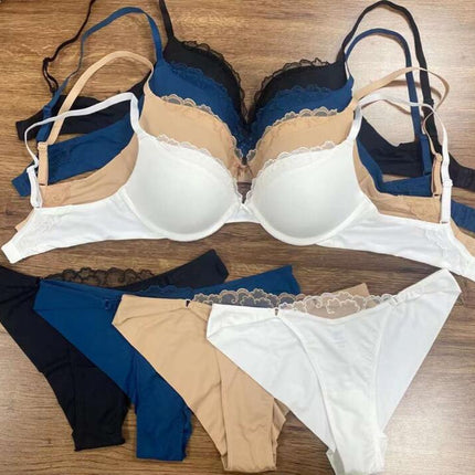 Women's Push-up Bra set With Lace Trim Push-up Bra And Matching Panties