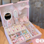 25 Sweetheart Gift Box 143 Piece Set