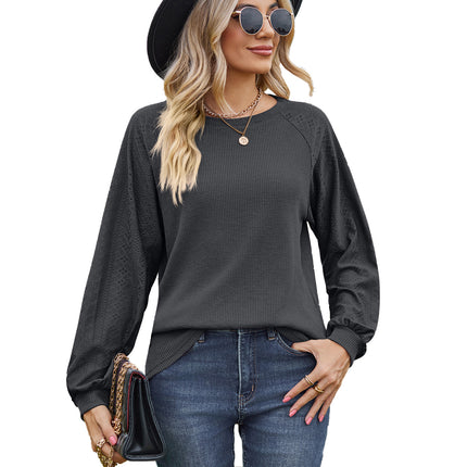 Women's casual round neck with pockets solid color T-shirt loose fashion embossed hollow long-sleeved shirt women's tops