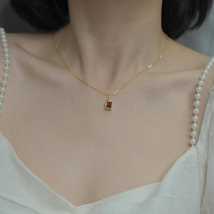 Red Zirconia Pendant Necklace S925 Sterling Silver Necklace Gold-Plated Clavicle Chain