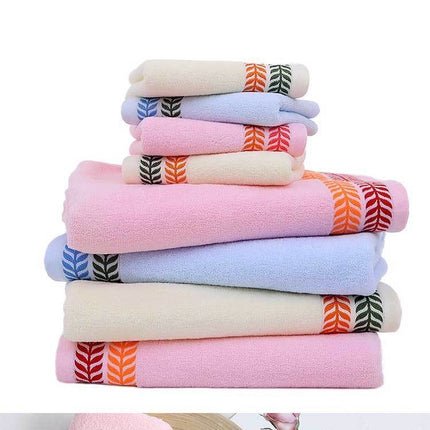 1 Pack Cotton Bath Towel Embroidered Cotton Jacquard Design, Soft and Highly Absorbent