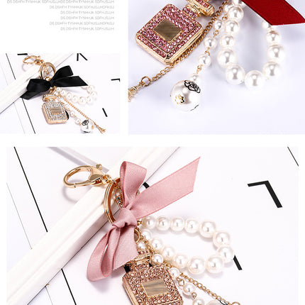 Pearl Keychains Cute Purse Charms Car Key Chains Bag Accessories for Women Pendant Keyrings