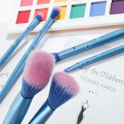 Stitch Make Up Brushes Set Including Cheek And Eye Brushes With Unique Wave Brush Hypoallergenic Bristles