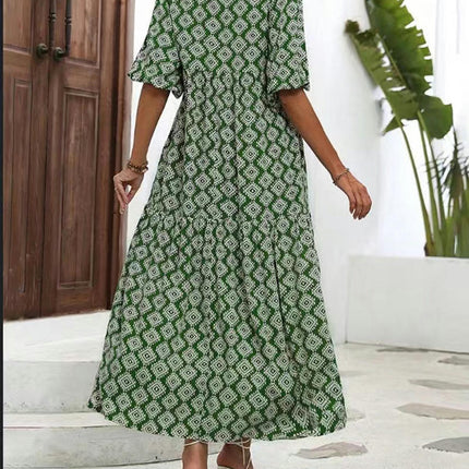 Women's Short Sleeve Round Neck Casual Flowy Print Summer Maxi Dresses