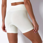 9186 shorts-milk white