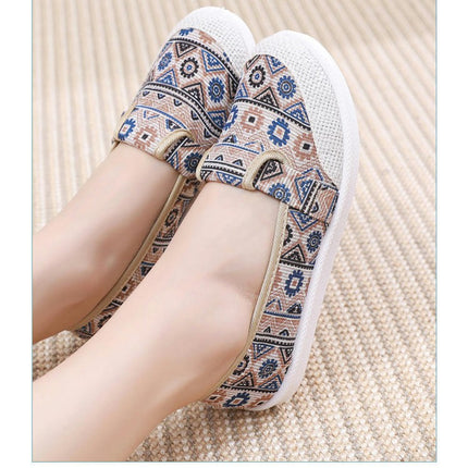 Leisure Breathable Fashion Outdoor Slip-On Shoes Women's Casual Shoes