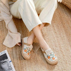 Beige (With flower pattern)