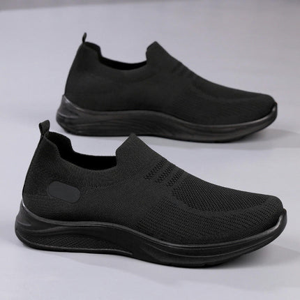 Slip On Shoes for Men Lightweight Non Slip Walking with Arch Support Comfortable Work Shoes