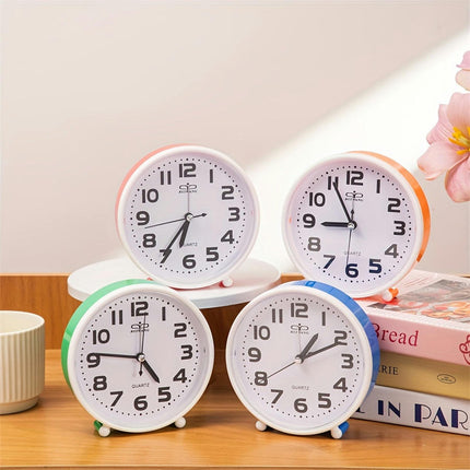 Cartoon-Themed Analog Alarm Clock Silent For Bedroom & Desk, 1 Piece