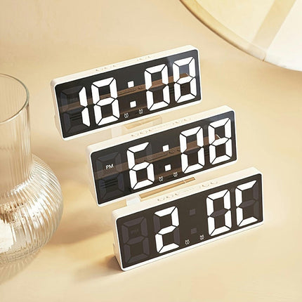 1pc Mirror Digital Alarm Clock Table Clock LED Clock-- For Home Room Living Room Office Decor