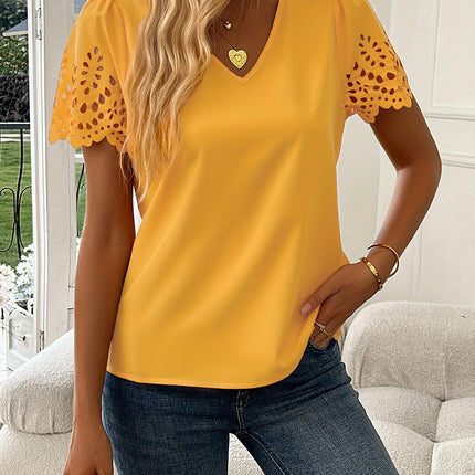 Scallop Trim V Neck Top,Solid Color Short Sleeve Top For Spring & Summer, Women's Clothing