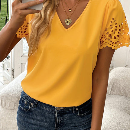 Scallop Trim V Neck Top,Solid Color Short Sleeve Top For Spring & Summer, Women's Clothing