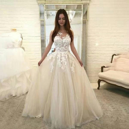 Women's A Line Tulle Beach Wedding Dresses for Bride Floral Lace Appliques V Neck Gowns