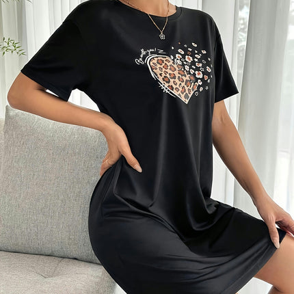 Summer Women's Heart Graphic Mini Dress, Casual Crew Neck Short Sleeve T-Shirt Dress for Everyday