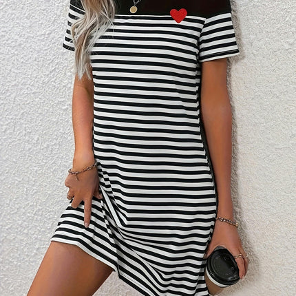 Vibrant Striped & Heart Print Tunic Dress Women's Clothing for Everyday Occasions