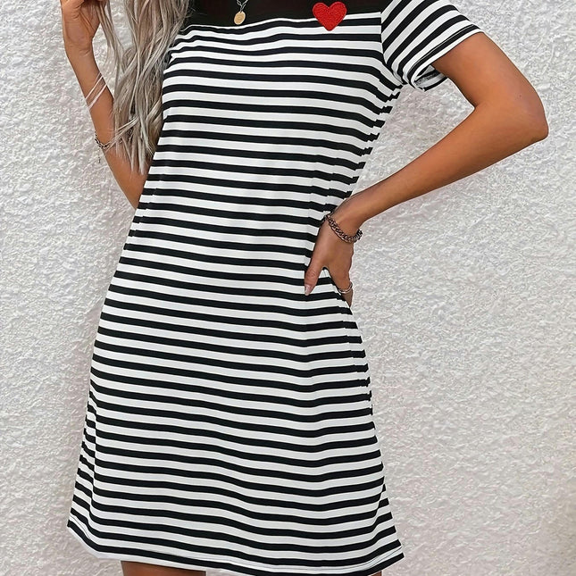 Vibrant Striped & Heart Print Tunic Dress Women's Clothing for Everyday Occasions