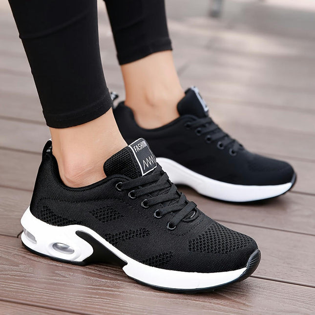 Women's Non-slip Lightweight Outdoor Comfortable Elastic Walking Shoes Camp Shoes