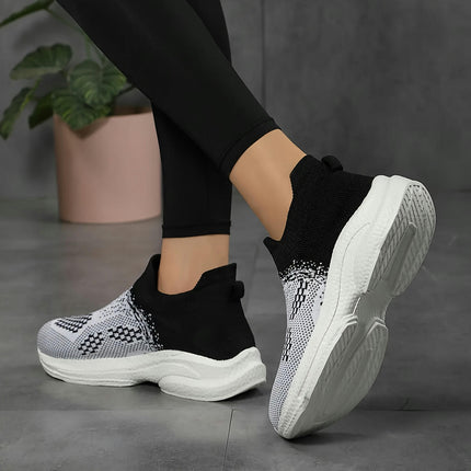 Women's Outdoor Slip-on Lightweight Sneakers, Comfortable Soft Running Shoes Breathable Socks Shoes