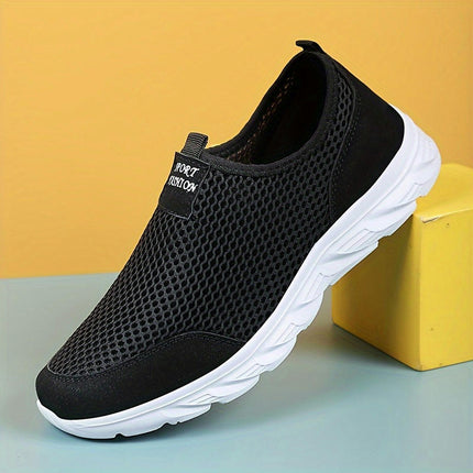 Men's Slip On Lightweight Sneakers Mesh Breathable Non Slip For Outdoor Jogging Workout Hiking