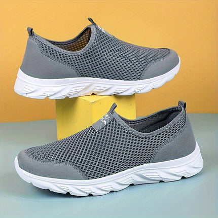 Men's Slip On Lightweight Sneakers Mesh Breathable Non Slip For Outdoor Jogging Workout Hiking