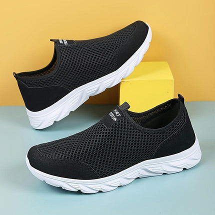 Men's Slip On Lightweight Sneakers Mesh Breathable Non Slip For Outdoor Jogging Workout Hiking