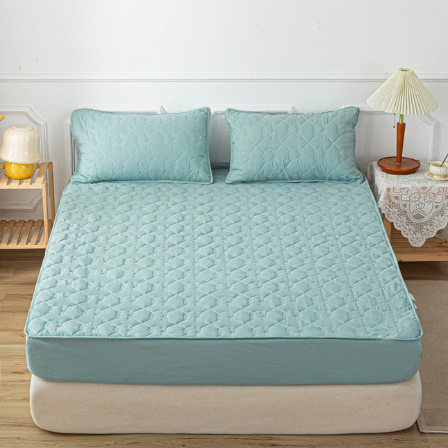 Cotton Padded Quilted Sheet Full Cover Bedspread Sheet Non-Slip Mattress Protector Sheet Set with Pillowcase